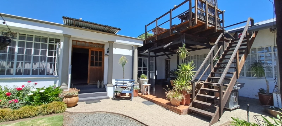 7 Bedroom Property for Sale in Bethlehem Free State